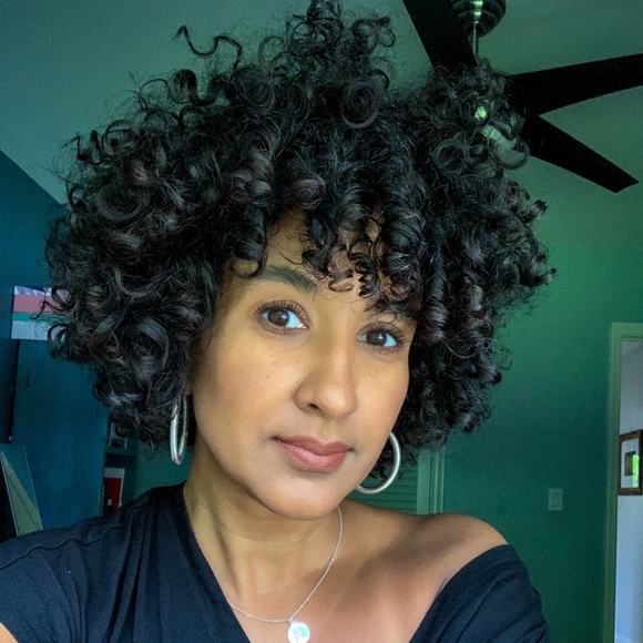 Meet your Posher, Kelly - Picture 1 of 1